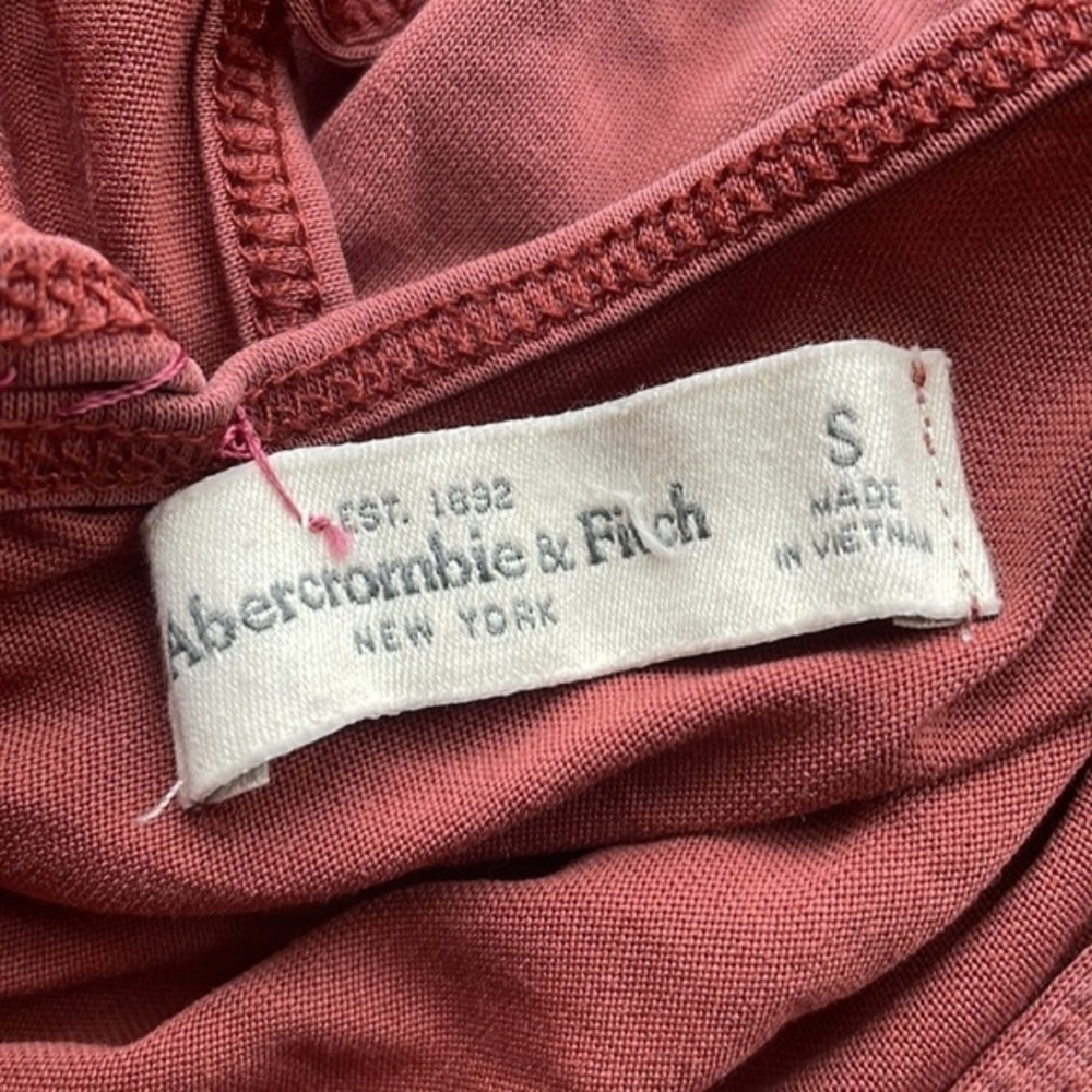 ABERCROMBIE & FITCH | Women’s ABERCROMBIE & FITCH Salmon Colored Stylish Shirt - Picture 3 of 7